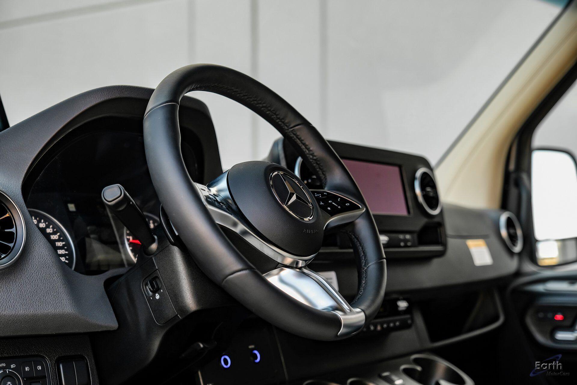 2025 Mercedes-Benz Sprinter Cargo Van Base - Photo 38