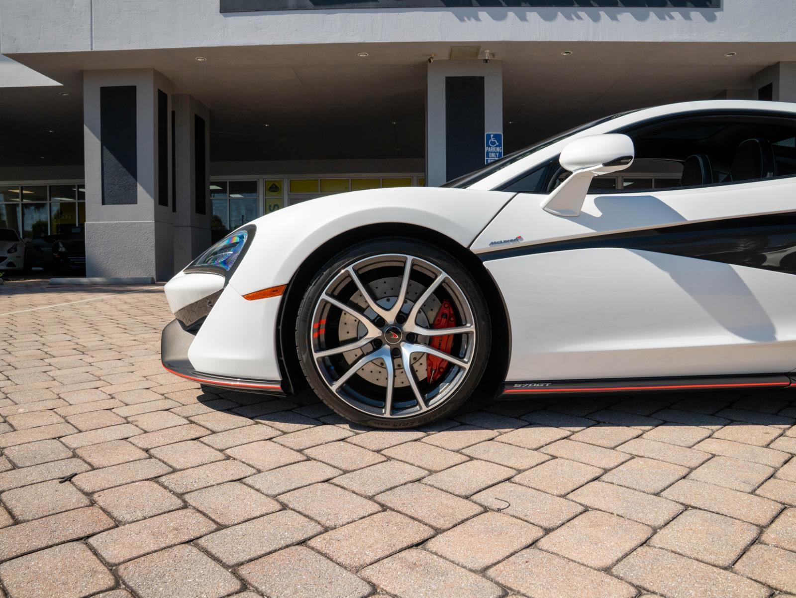 Used 2017 McLaren 570GT 