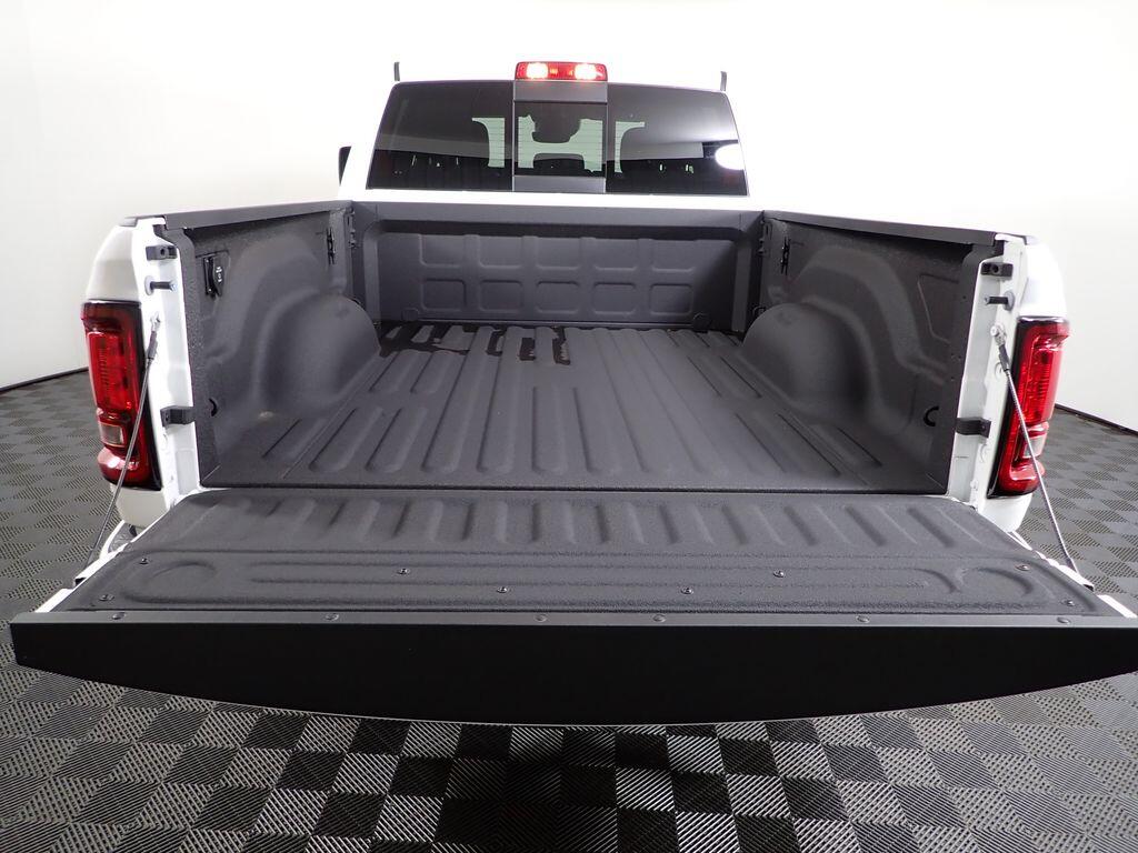 2026 RAM 2500 Tradesman/Black Express - Photo 16