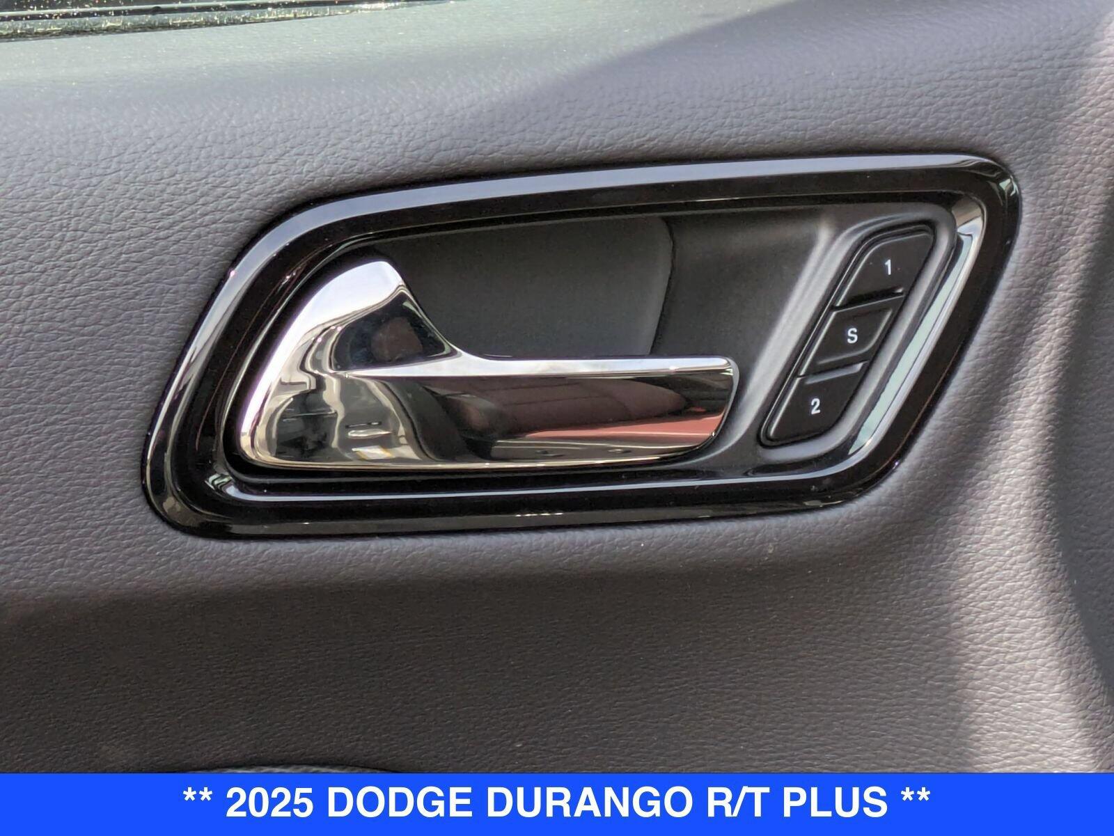 2025 Dodge Durango R/T - Photo 8