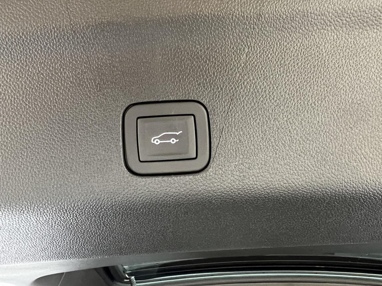 2026 GMC Yukon Denali - Photo 63