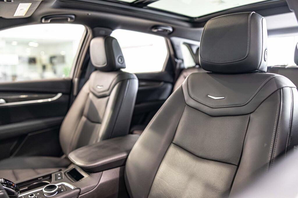 2024 Cadillac XT5 Sport - Photo 18