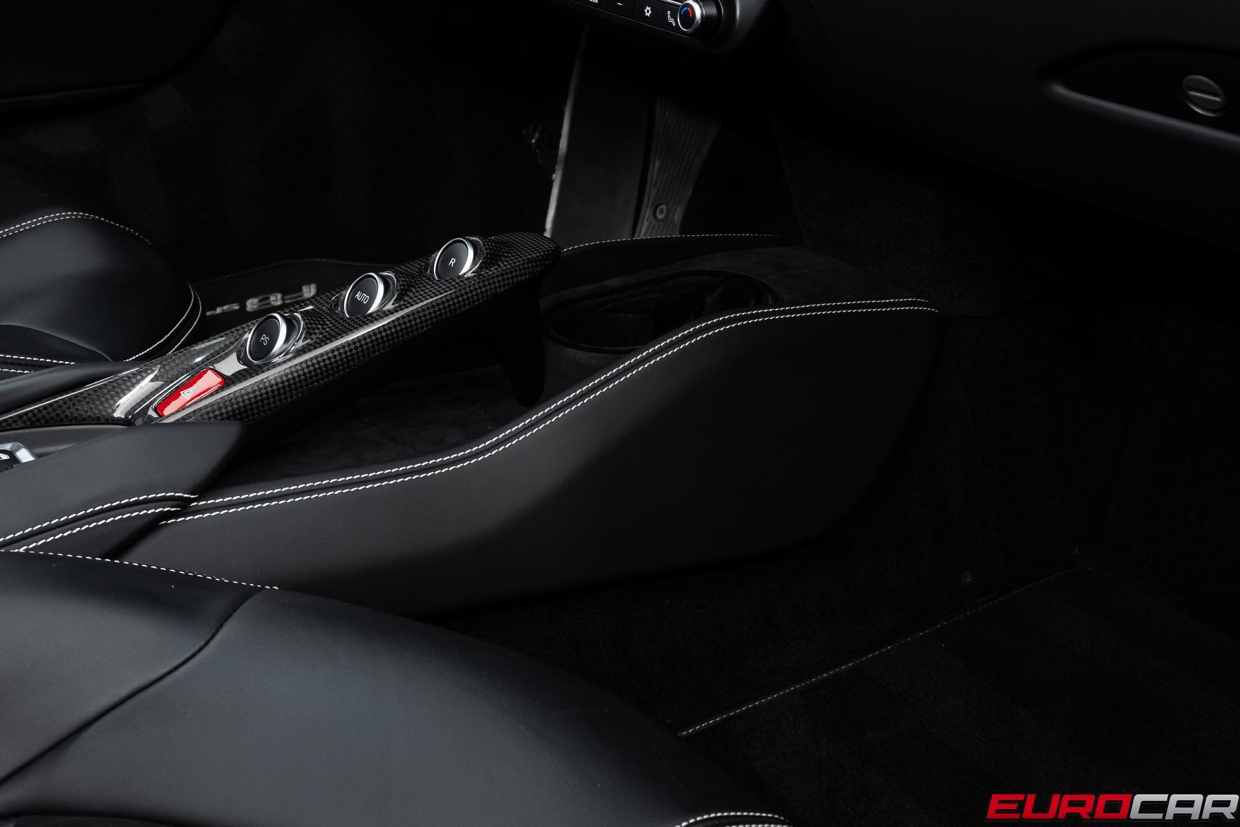 2022 Ferrari F8 Spider *CARBON STEERING WHEEL * FRONT LIFT*Image 38