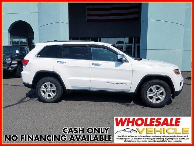 Used 2016 Jeep Grand Cherokee Laredo E with VIN 1C4RJFAG2GC339290 for sale in New Britain, CT