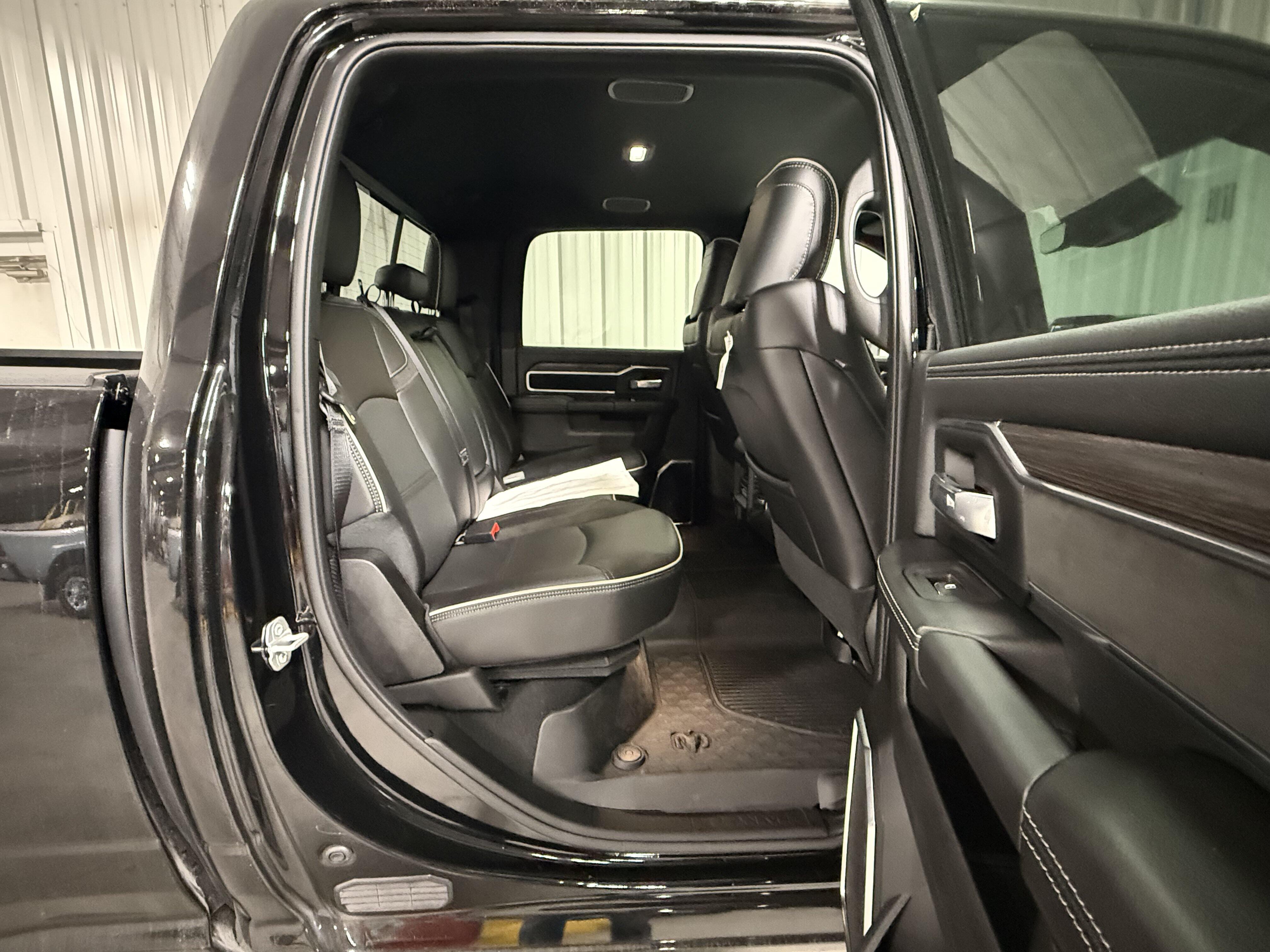 2026 RAM 2500 Laramie - Photo 9