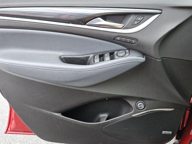 2024 Buick Enclave Premium - Photo 16