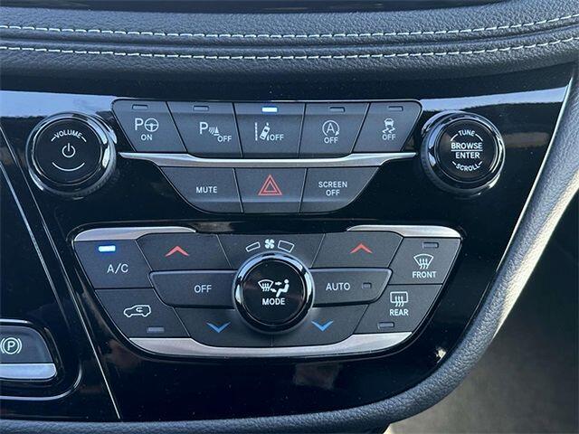 2025 Chrysler Pacifica Select - Photo 17