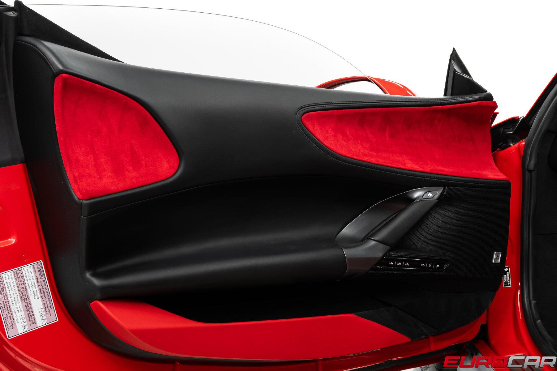 2021 Ferrari SF90 Stradale *CARBON STEERING WHEEL * FULL ELECTRIC SEATS*Image 27