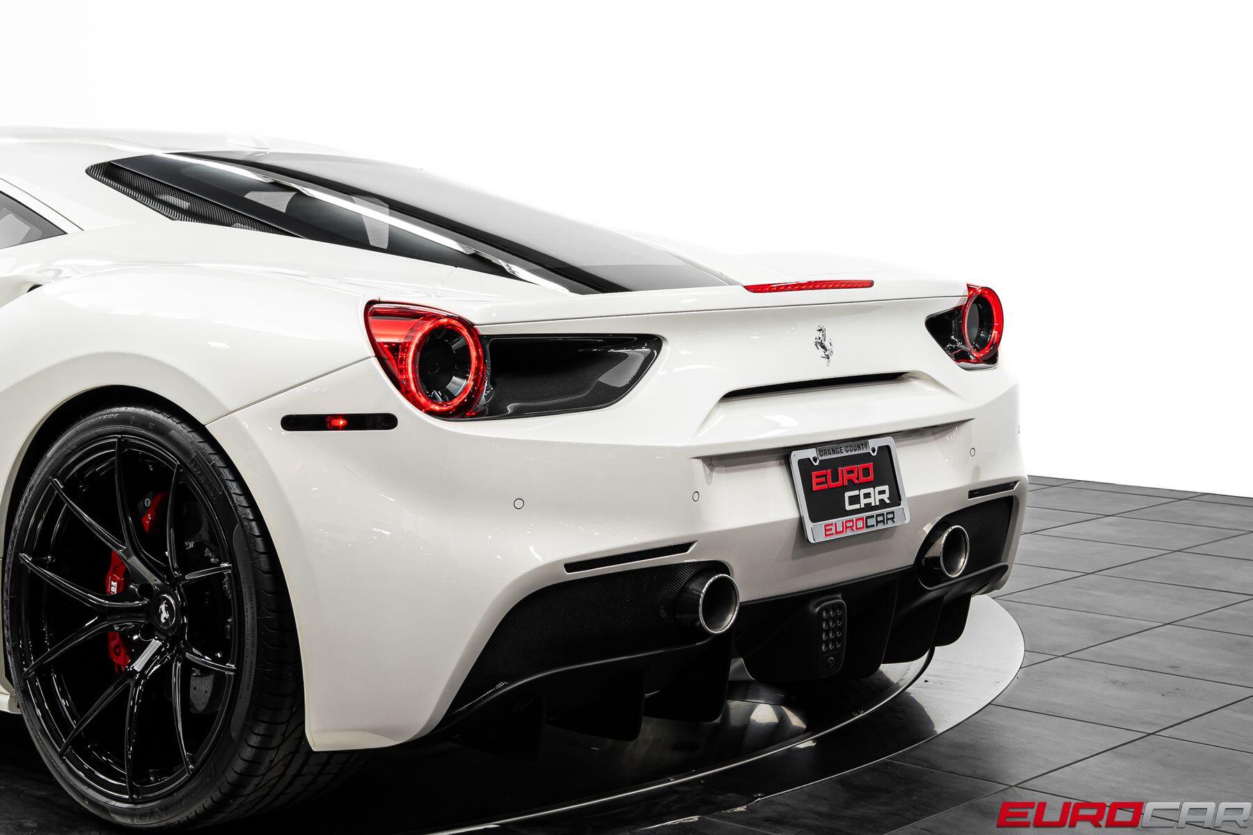 2017 Ferrari 488 GTB *CARBON STEERING WHEEL * IMMACULATE CONDITION*Image 20