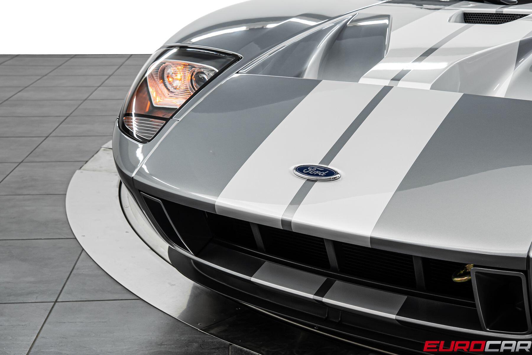2006 Ford GT *ONLY 926 MILES * SIGNED BY STEVE SALEEN & CAMILO*Image 11