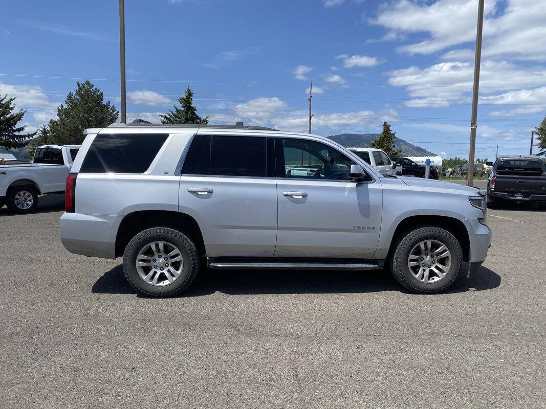 Used 2018 Chevrolet Tahoe LT with VIN 1GNSKBKC1JR397972 for sale in Island City, OR