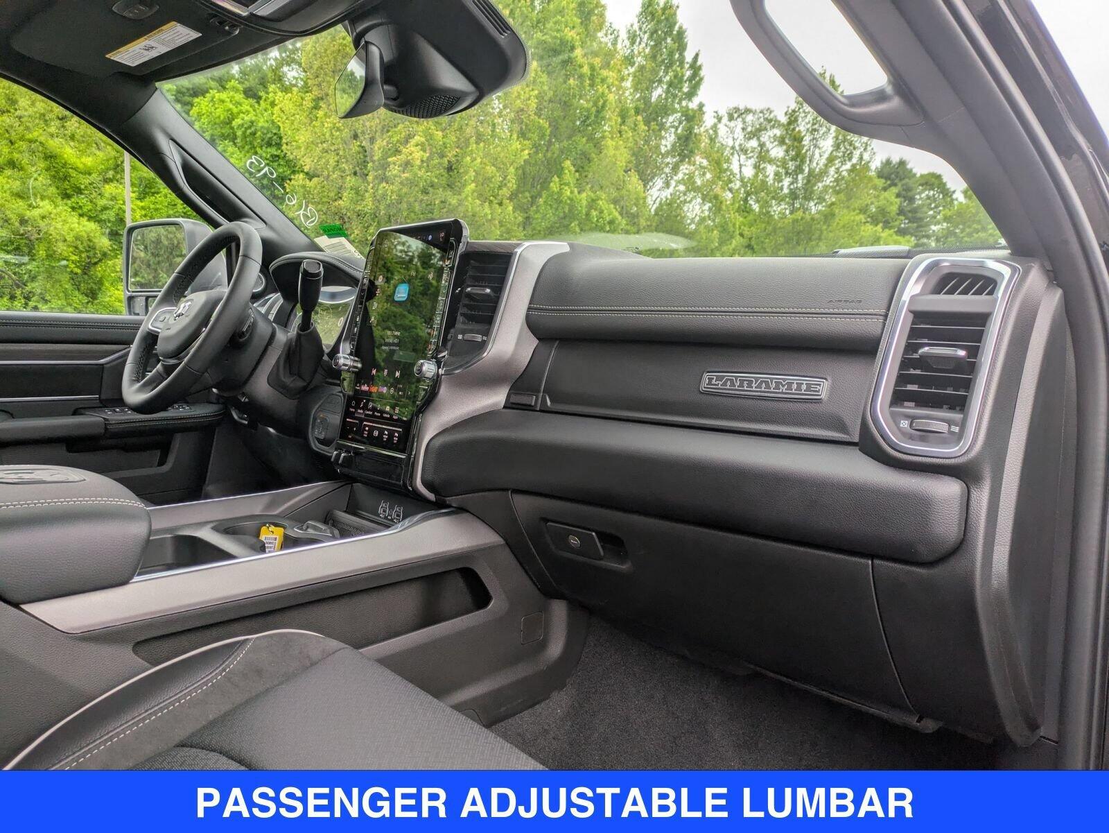 2025 RAM 2500 Laramie - Photo 30