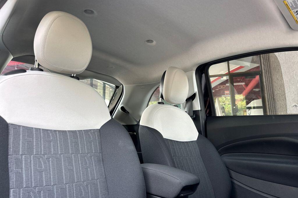 2026 FIAT 500e Base - Photo 17