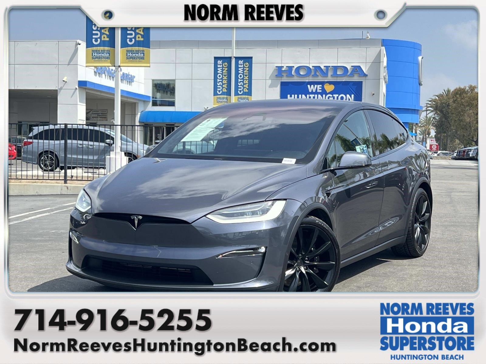 2022 Tesla Model X Long Range's photo