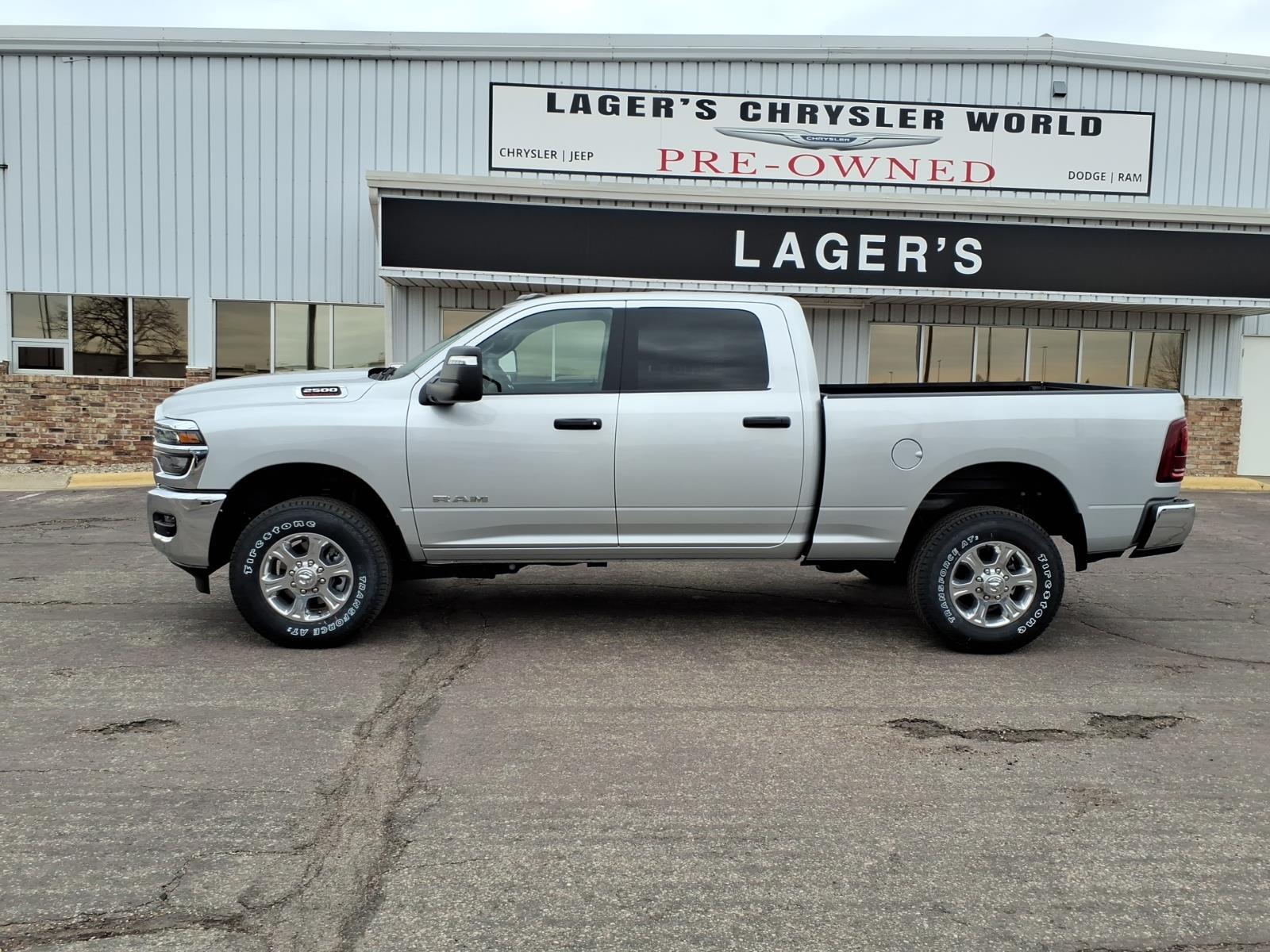 2026 RAM 2500 Big Horn - Photo 16