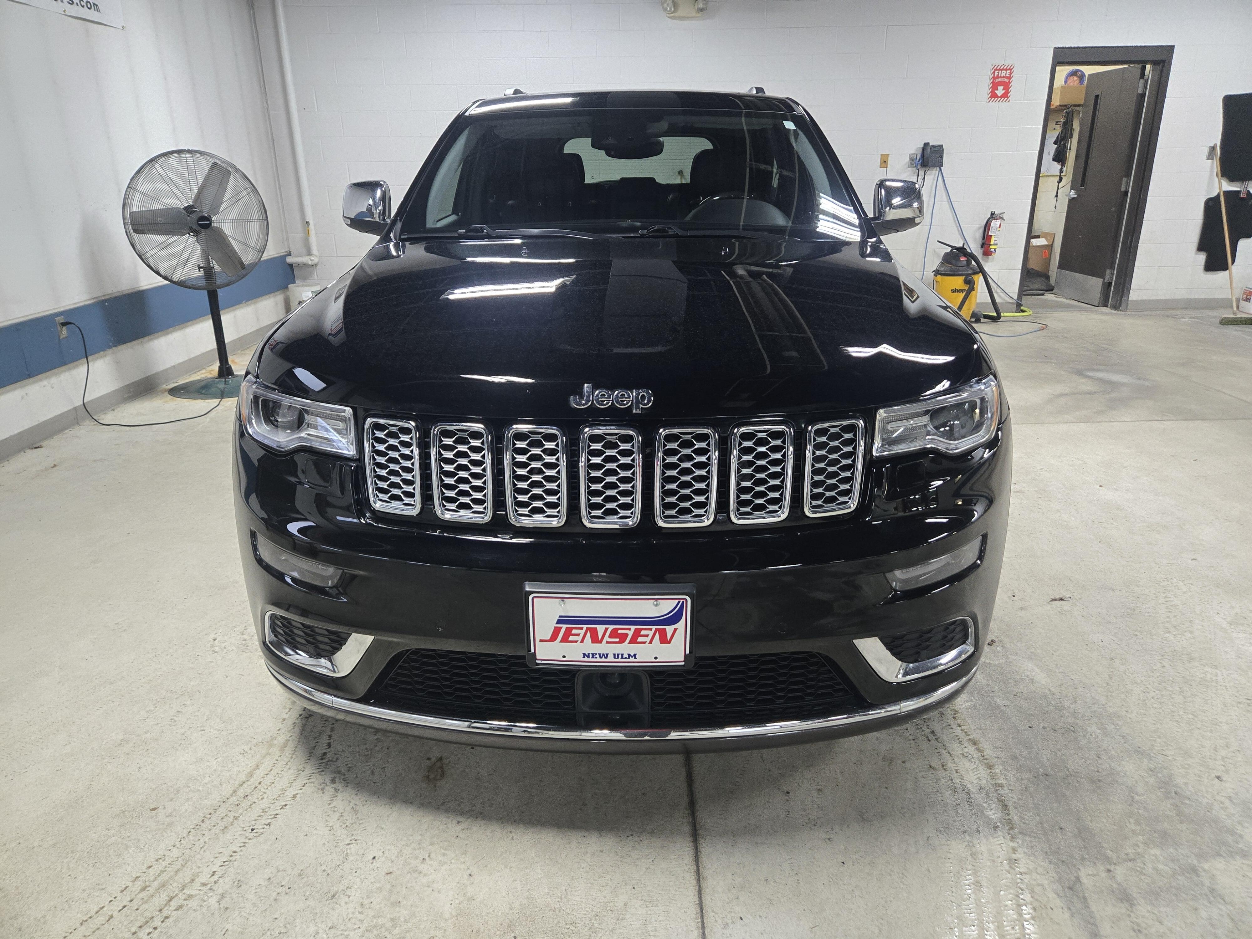 Used 2017 Jeep Grand Cherokee Summit with VIN 1C4RJFJG9HC763292 for sale in New Ulm, Minnesota