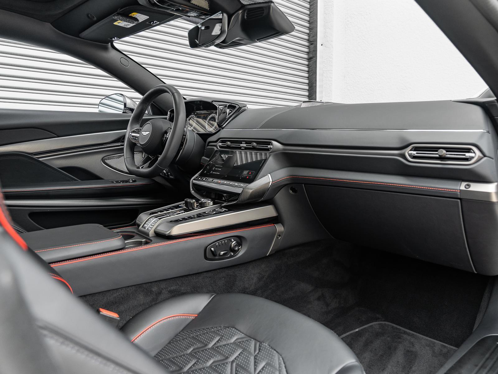 Used 2025 Aston Martin Vanquish Coupe