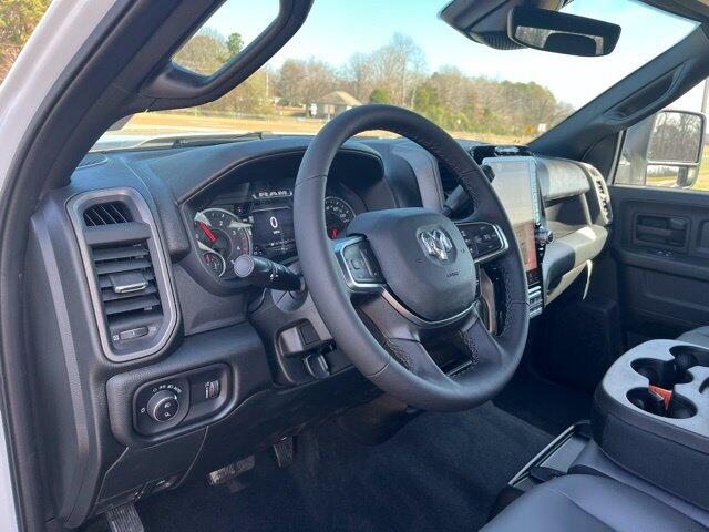 2026 RAM 3500 Tradesman - Photo 23