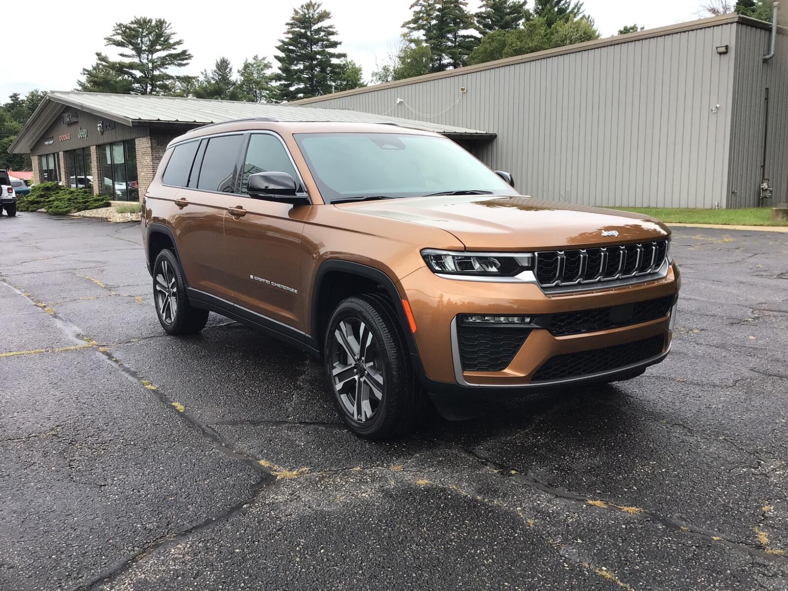 2027 Jeep Grand Cherokee L Grand Cherokee Limited 4x4