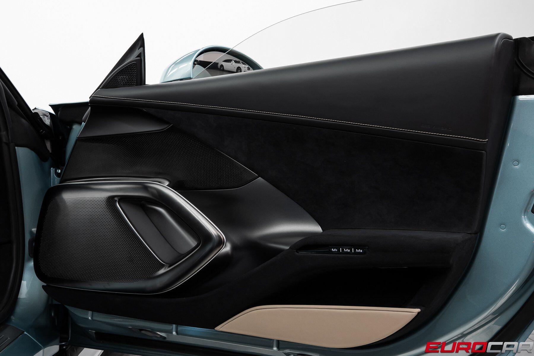 2025 Ferrari 12Cilindri *HUGE CARBON OPTIONS * PANORAMIC ROOF*Image 26