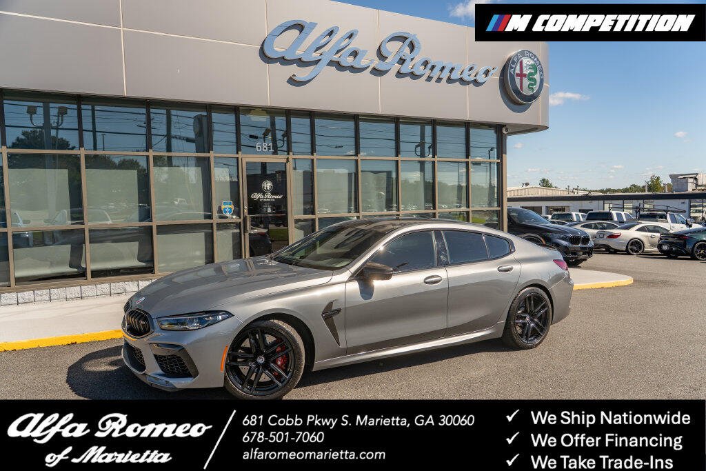 2023 BMW M8