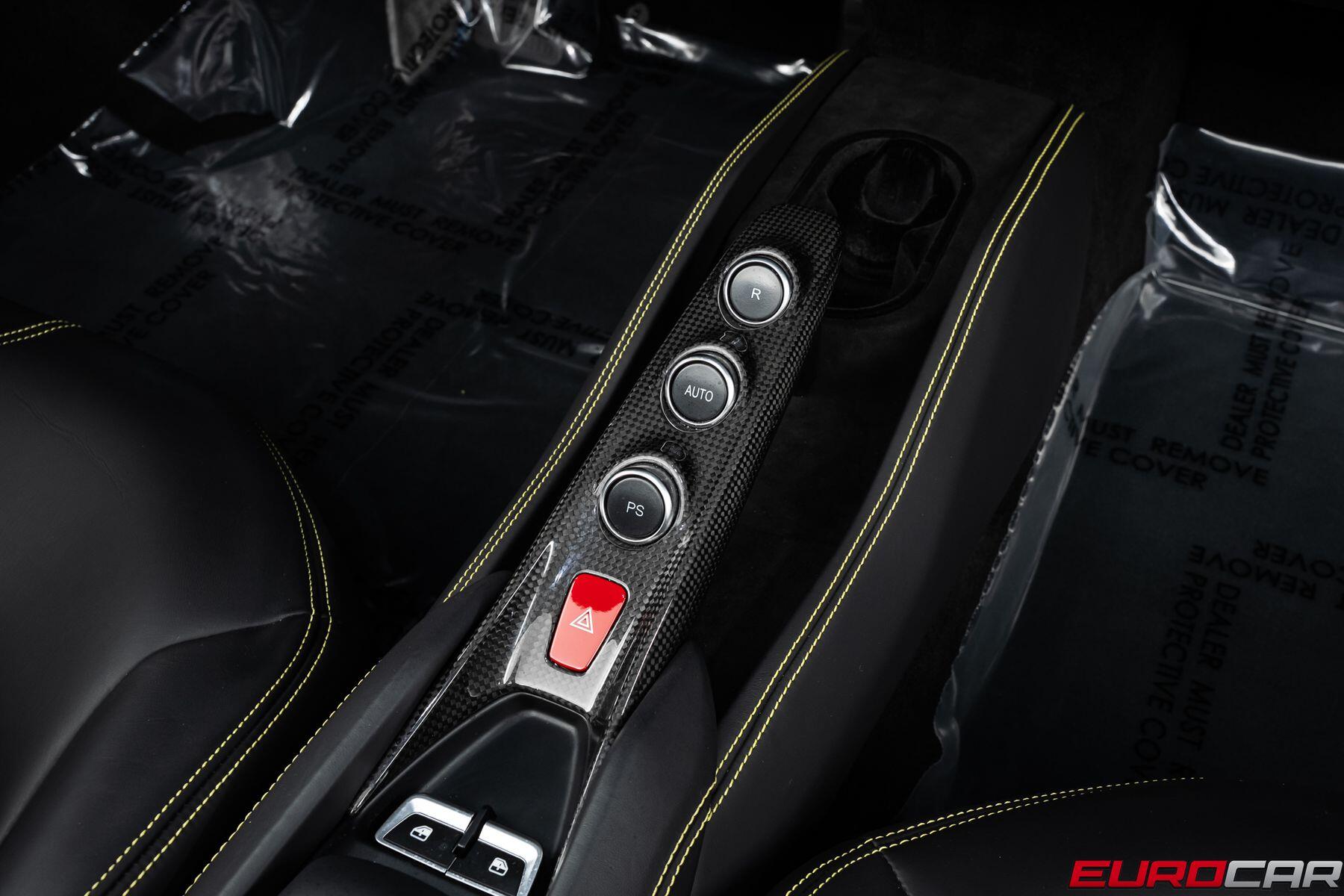 2022 Ferrari F8 Spider *CARBON STEERING WHEEL * FRONT LIFT*Image 35