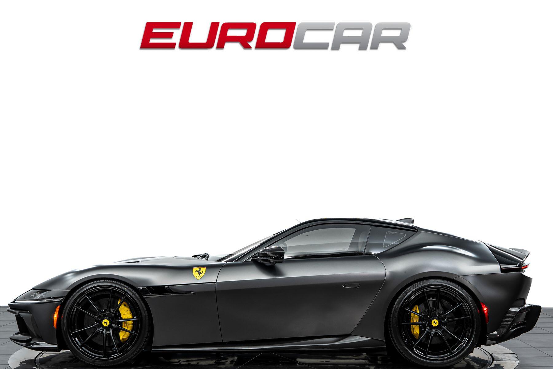 2025 Ferrari 12Cilindri *HUGE CARBON OPTIONS * AIRBRUSHED SHIELD*Image 2