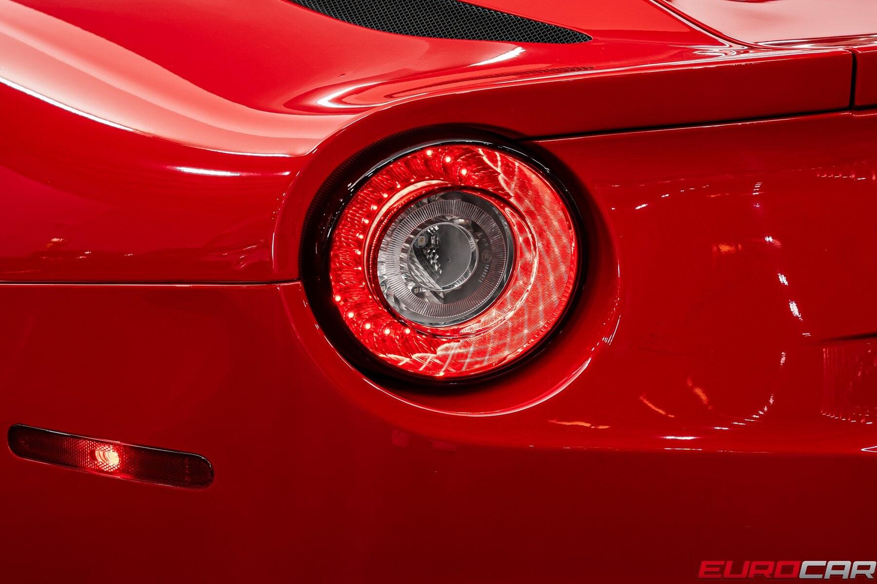 Used 2014 Ferrari F12 Berlinetta *CARBON FIBER LED STEERING WHEEL*Image 19