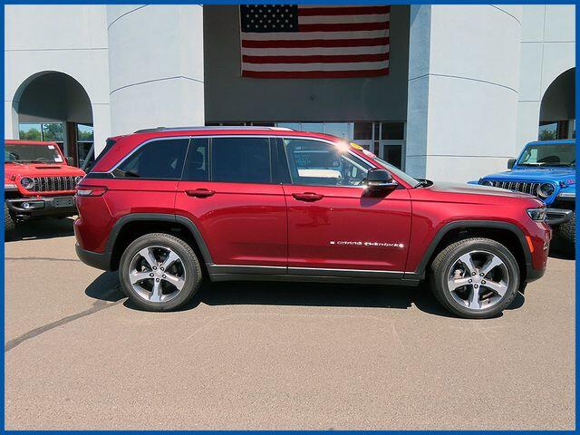 2023 Jeep Grand Cherokee Limited 4x4's photo