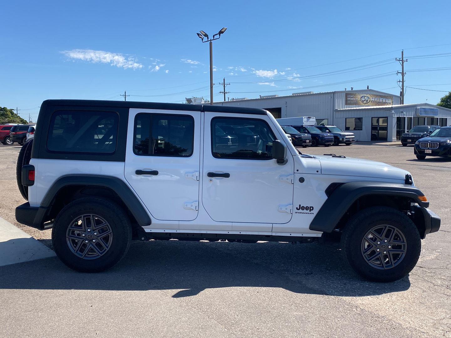 2025 Jeep Wrangler 4-Door Sport S - Photo 6