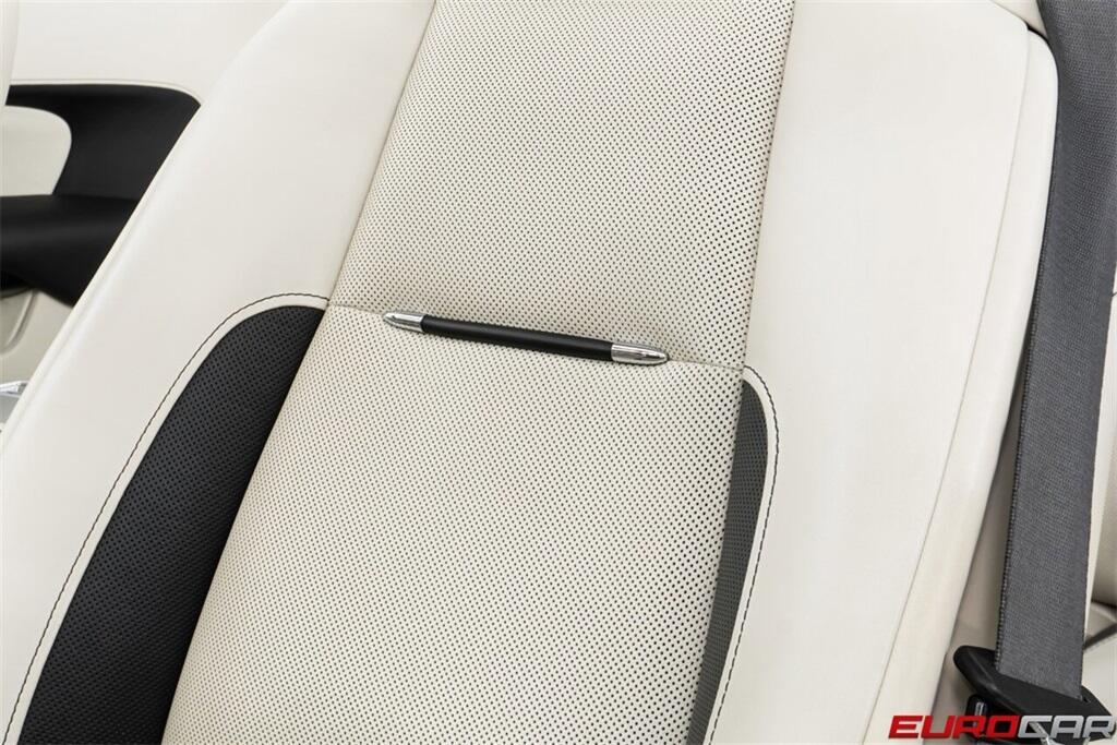 Used 2018 Rolls-Royce Dawn *BESPOKE INTERIOR * IMMACULATE CONDITION*Image 42