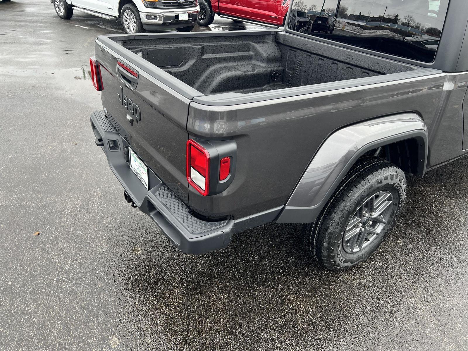 2026 Jeep Gladiator Sport S - Photo 45