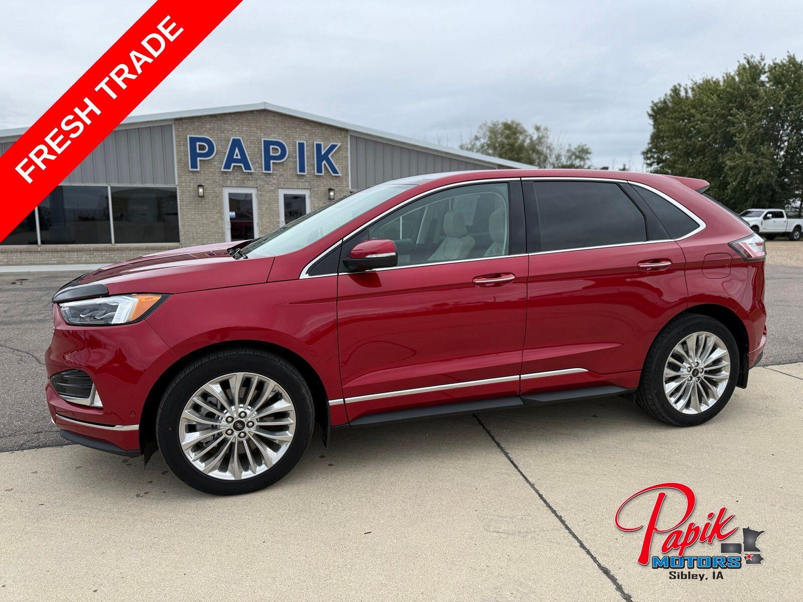 2024 Ford Edge Titanium
