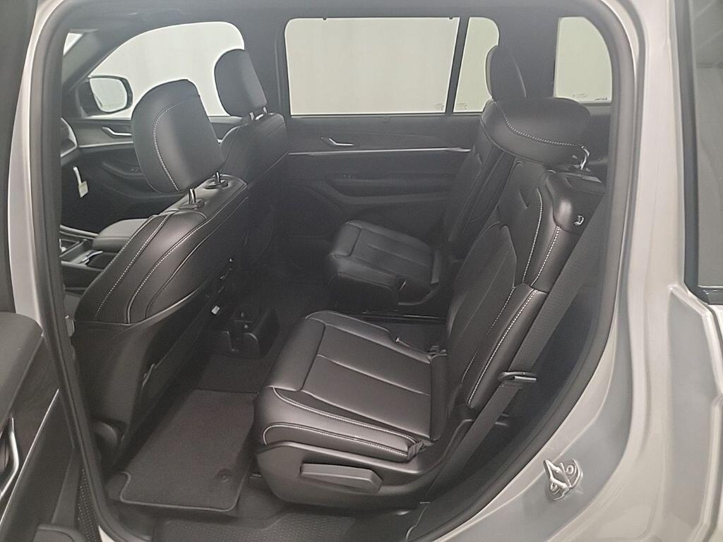 2025 Jeep Grand Cherokee L Limited - Photo 10