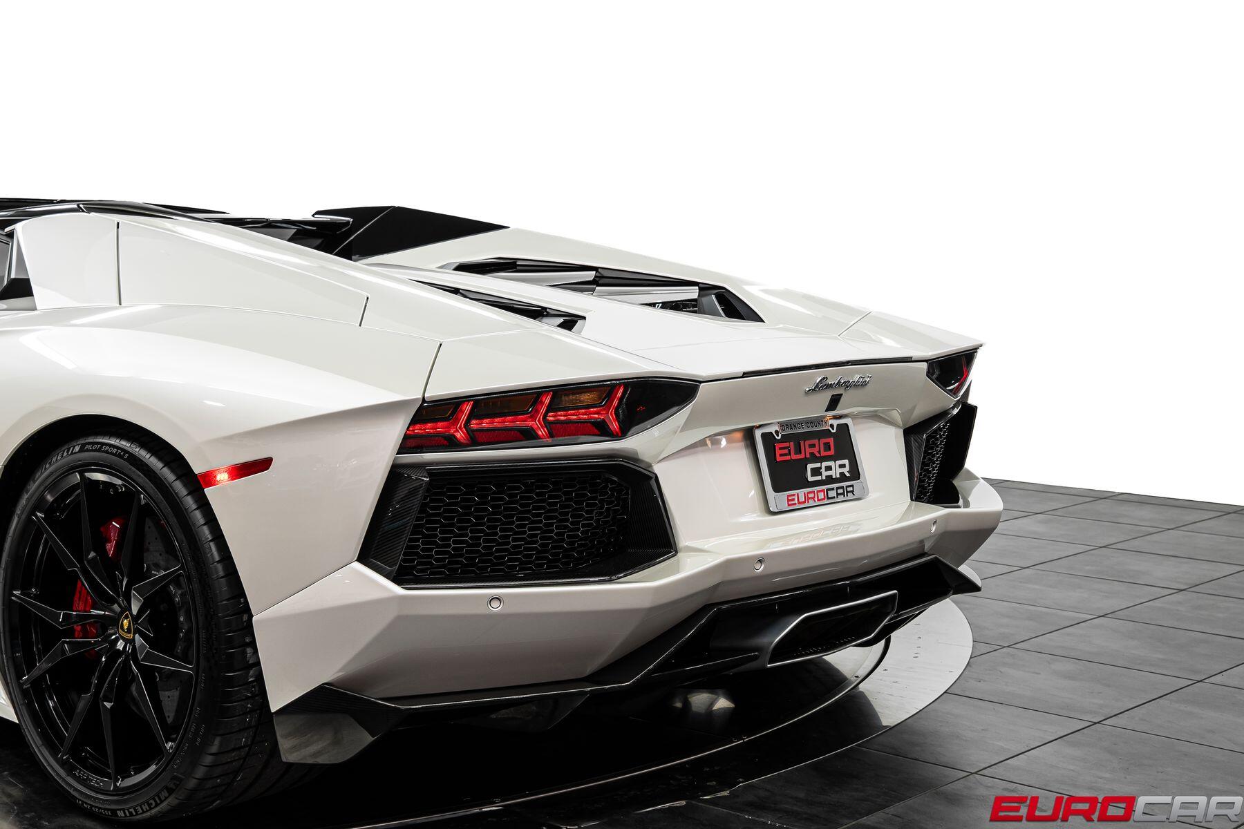 2015 Lamborghini Aventador Roadster LP 700 - 4 *HUGE CARBON OPTIONS * FRONT LIFT*Image 23