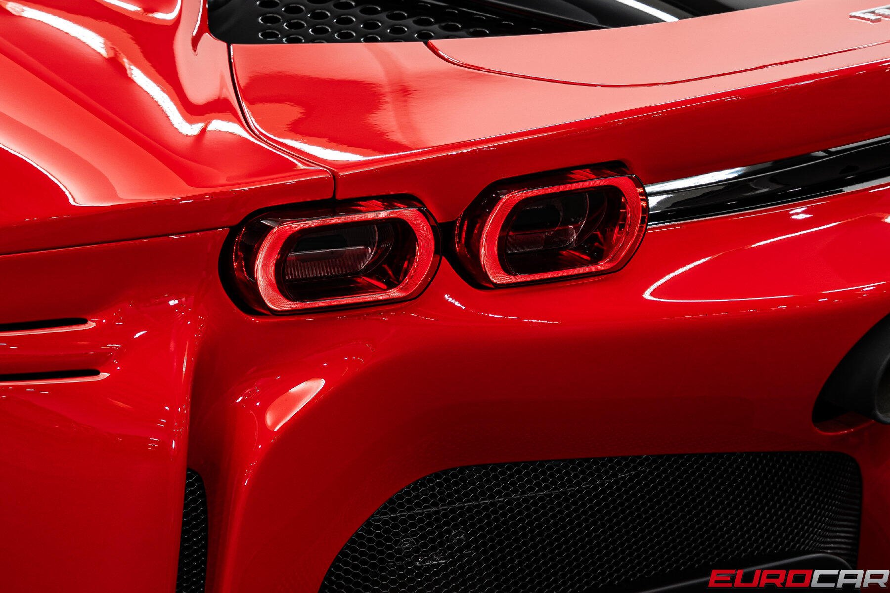 2021 Ferrari SF90 Stradale *CARBON STEERING WHEEL * FULL ELECTRIC SEATS*Image 22