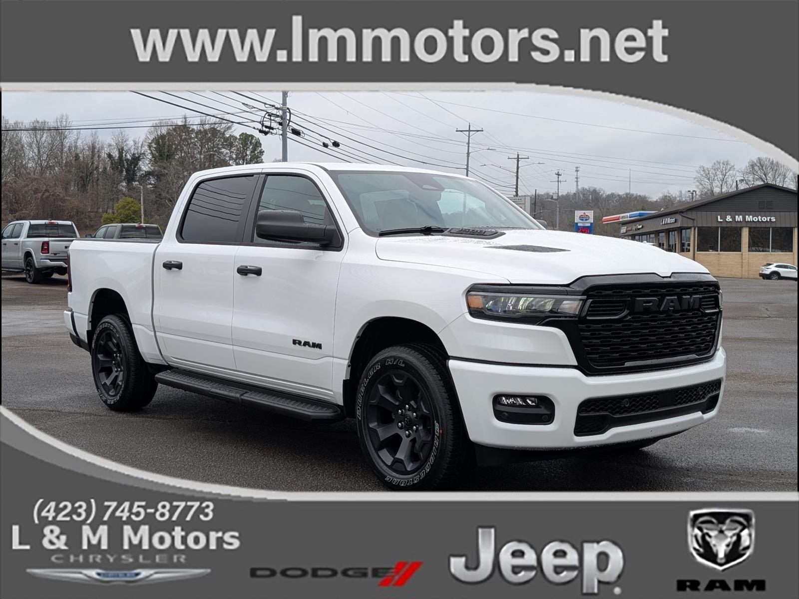 2026 RAM 1500 1500 Express Crew Cab 4x4 5'7' Box