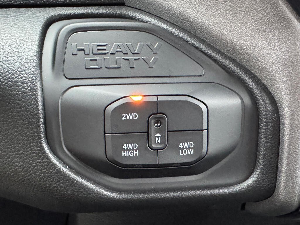 2026 RAM 3500 Tradesman - Photo 15