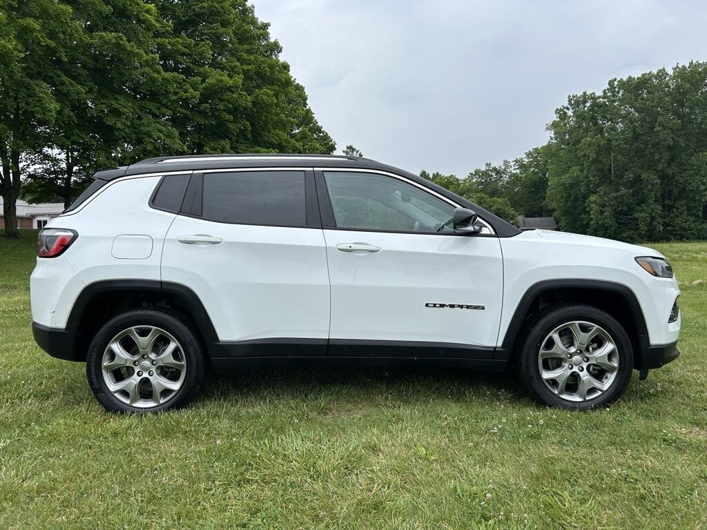 Used 2022 Jeep Compass Limited with VIN 3C4NJDCB9NT132420 for sale in Angola, IN