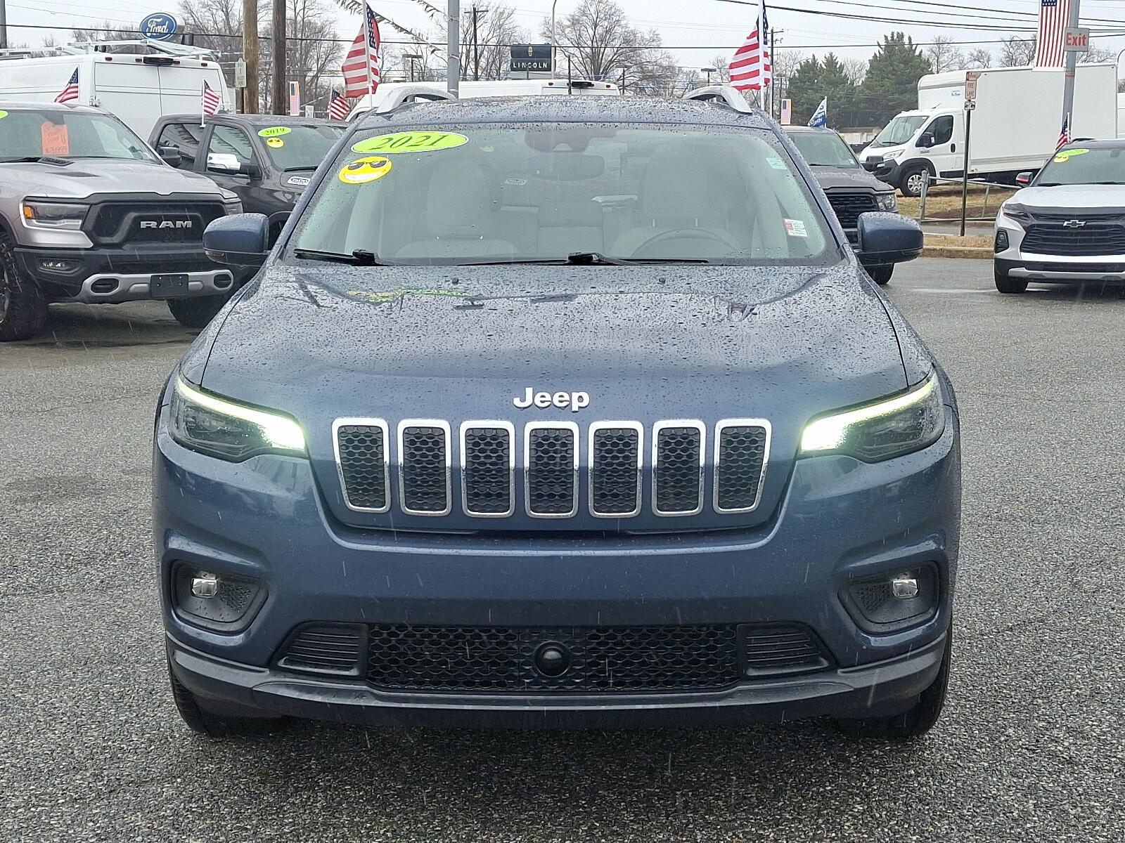 Used 2021 Jeep Cherokee Latitude Lux with VIN 1C4PJMMN2MD100933 for sale in New Castle, DE