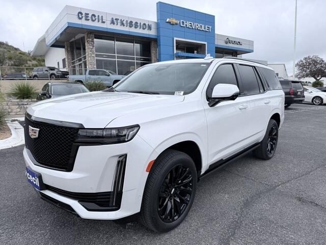 2024 Cadillac Escalade Sport Platinum's photo