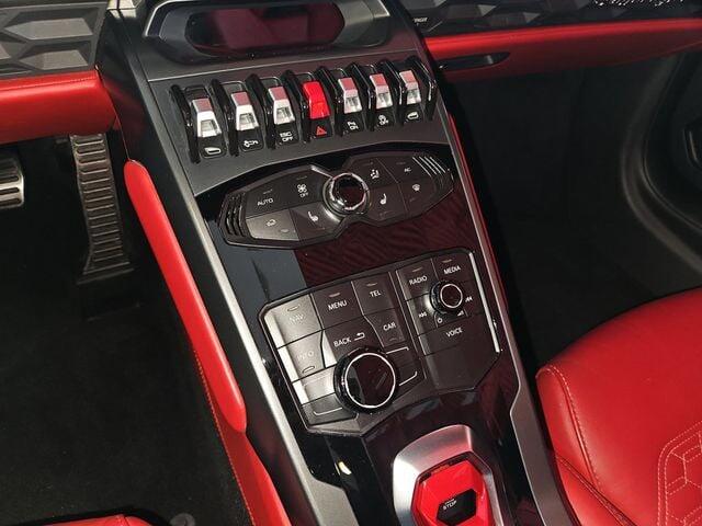 2018 Lamborghini Huracan Base - Photo 22