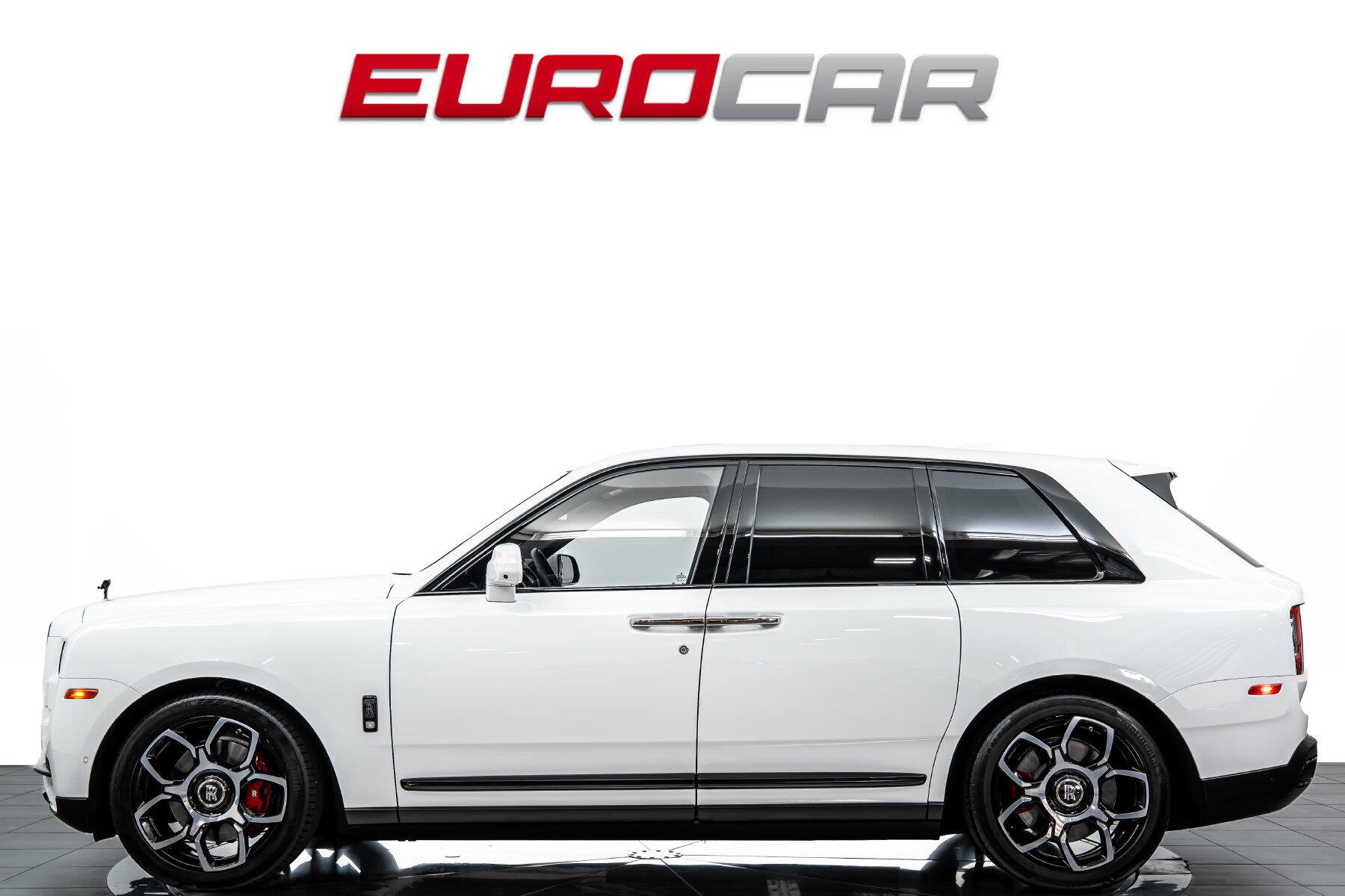 2022 Rolls-Royce Cullinan Black Badge *STARLIGHT HEADLINER * PICNIC TABLES*Image 2