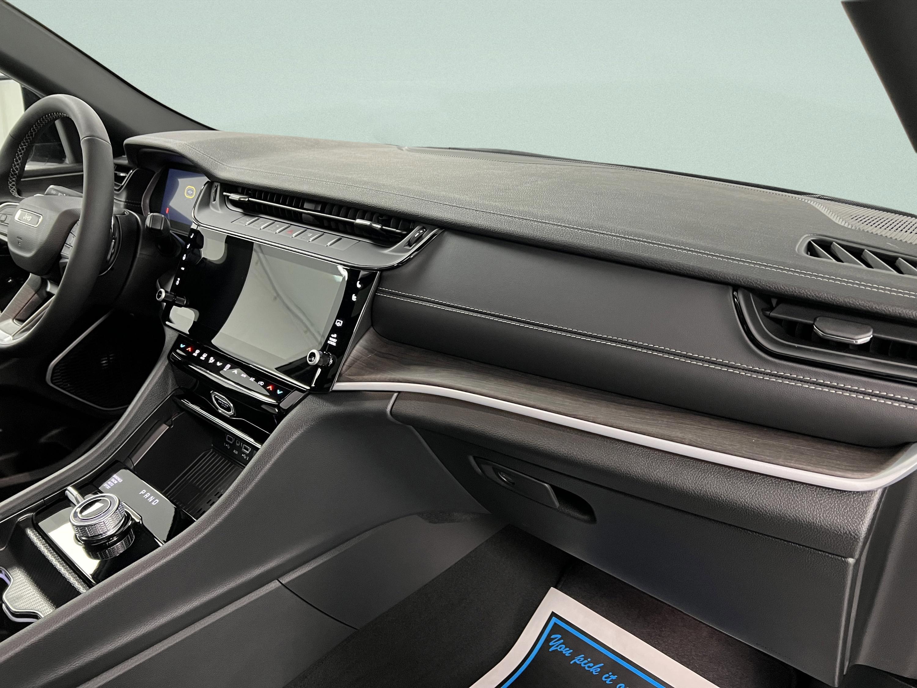 2026 Jeep Grand Cherokee Limited Reserve - Photo 38