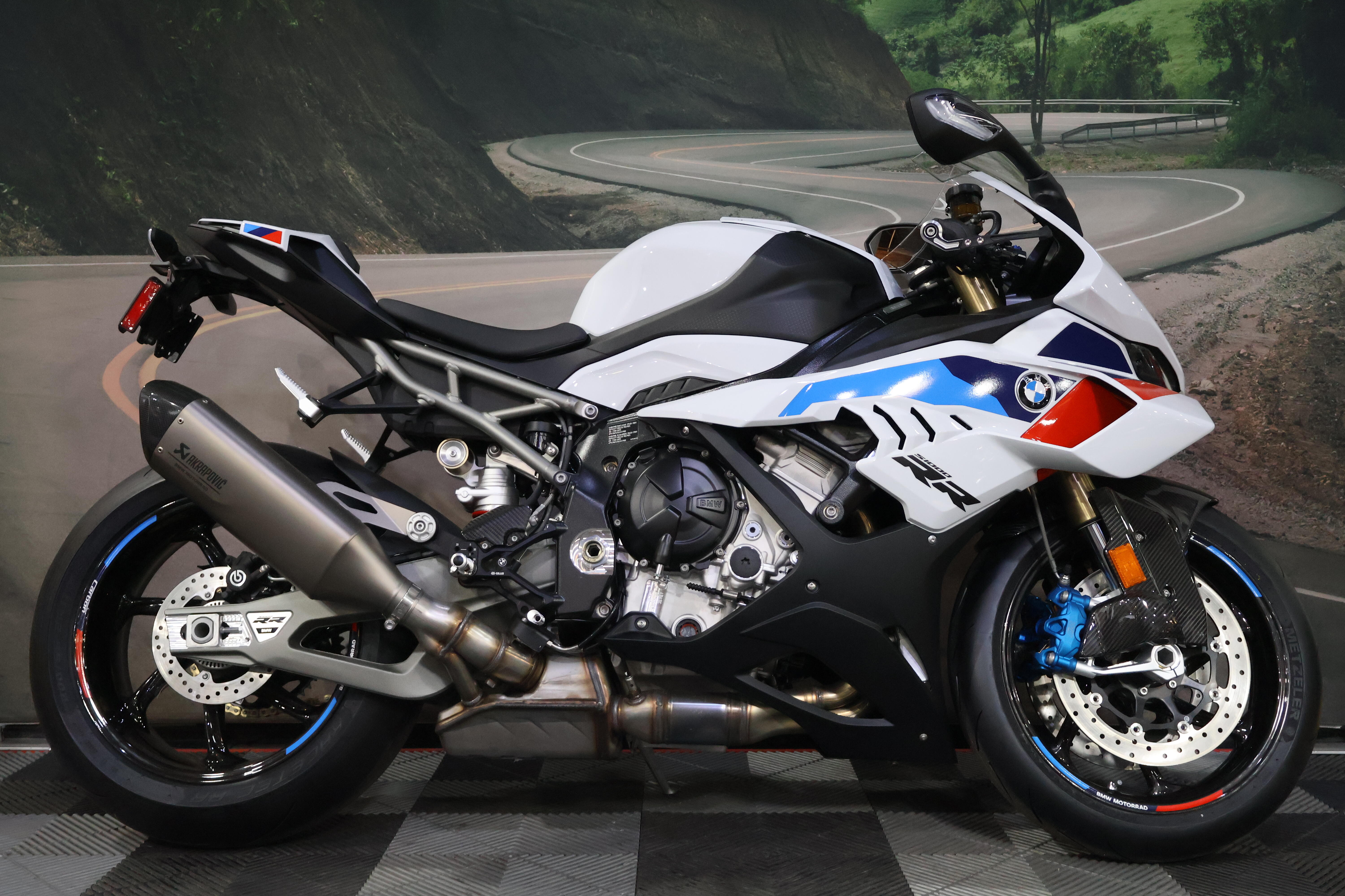 2026 BMW S 1000 RR