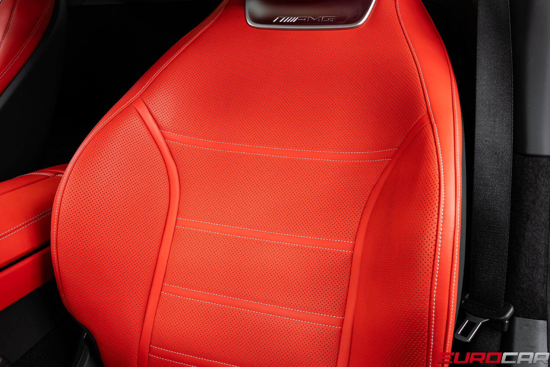 2025 Mercedes-Benz AMG GT 63 *CARBON INTERIOR TRIM * FIXED PANORAMIC SUNROOF*Image 40