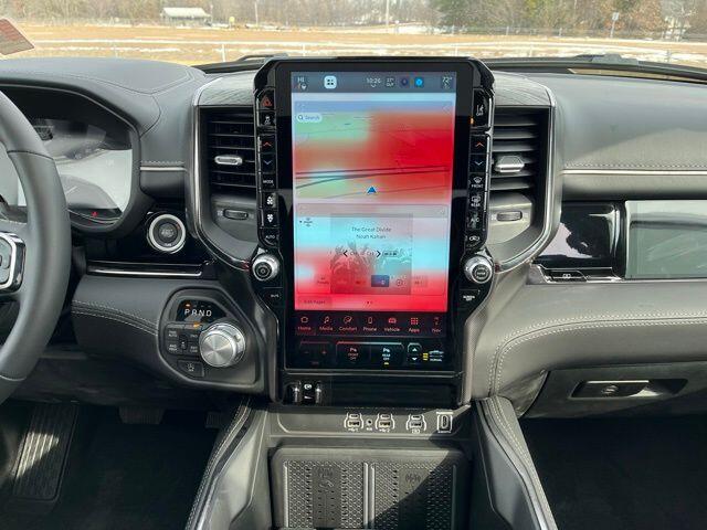 2025 RAM 1500 Limited - Photo 33
