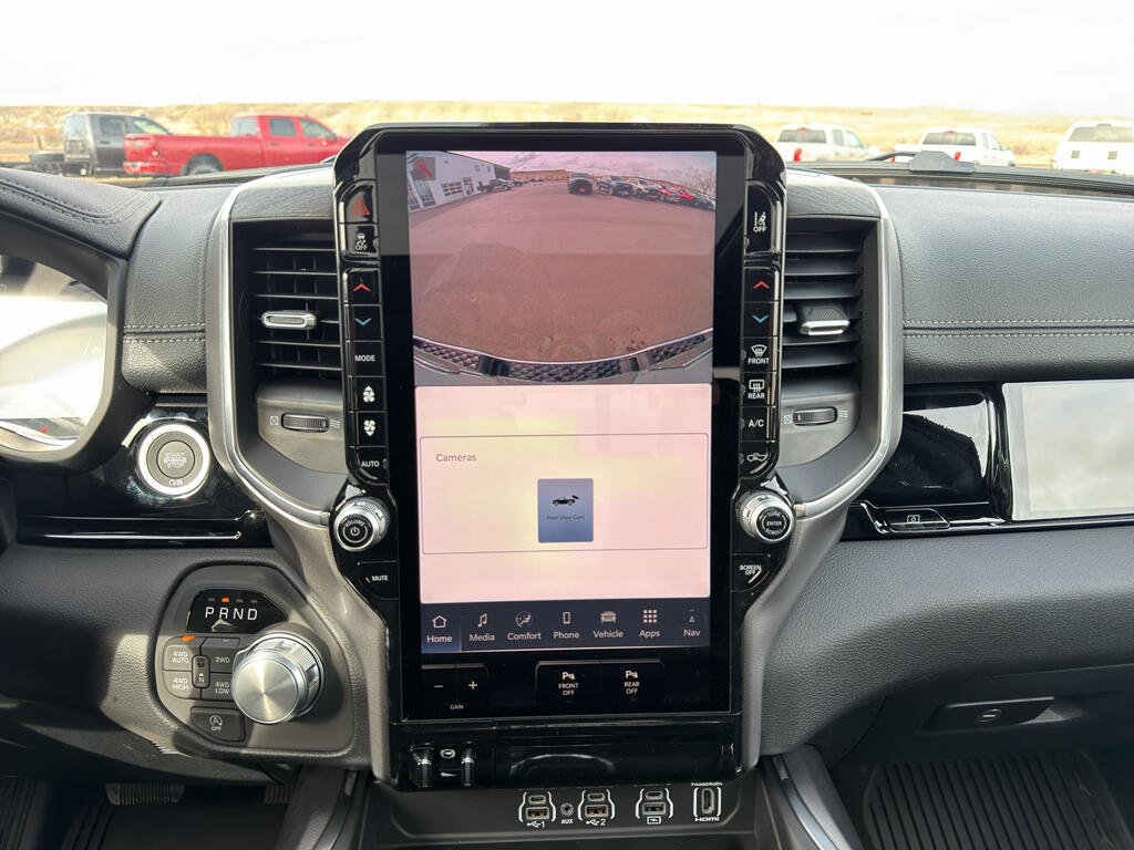 2026 RAM 1500 Laramie - Photo 13