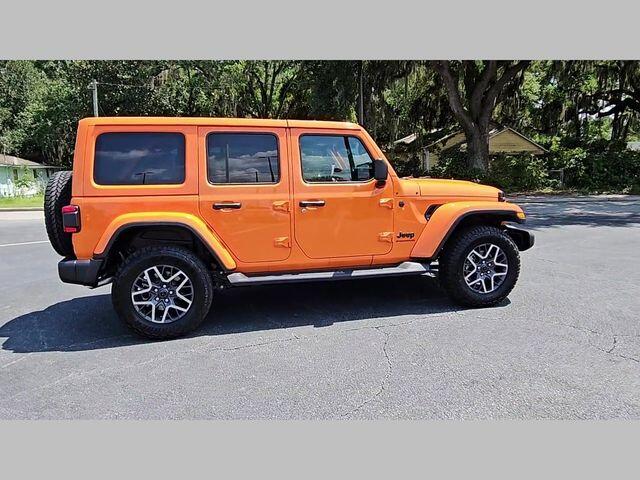 2025 Jeep Wrangler 4-Door Sahara - Photo 35