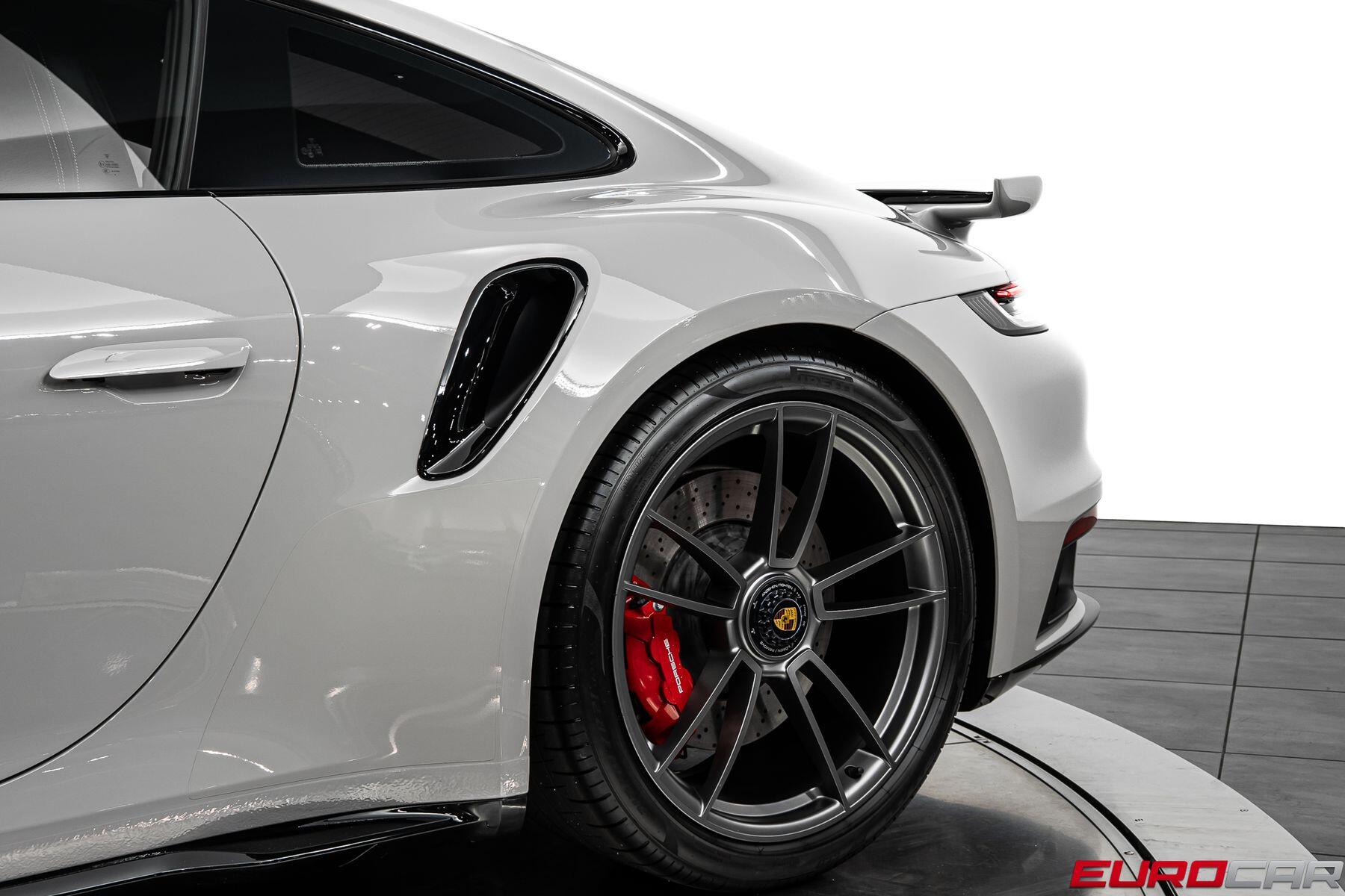 2024 Porsche 911 Turbo *POWER SPORT SEATS * CARBON FIBER ROOF*Image 18